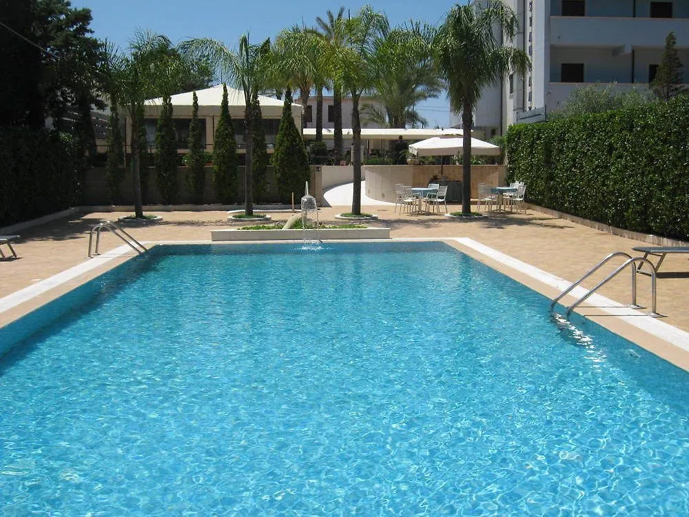 Hotel Costa Azul Balestrate 4*,  Italia